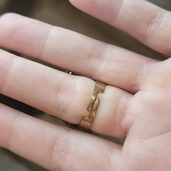 Kitty Adjustable Ring - Picture 2 of 2